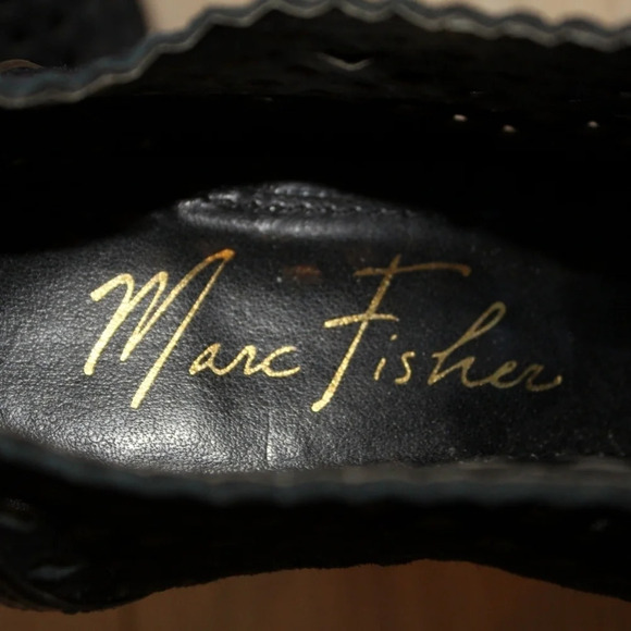 Marc Fisher black peddle peep toe heels - Picture 3 of 4